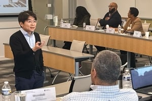 Carnegie Mellon faculty conducting class