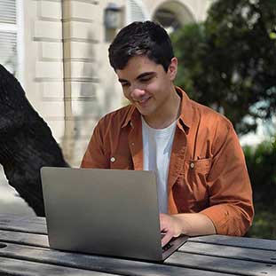 Ven y conoce nuestra universidad