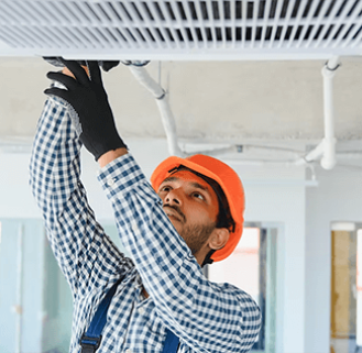 hvac technician working image