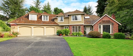 home with nice driveway