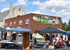 altoona arts parking lot image