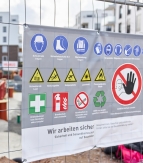 fence-banner-sign