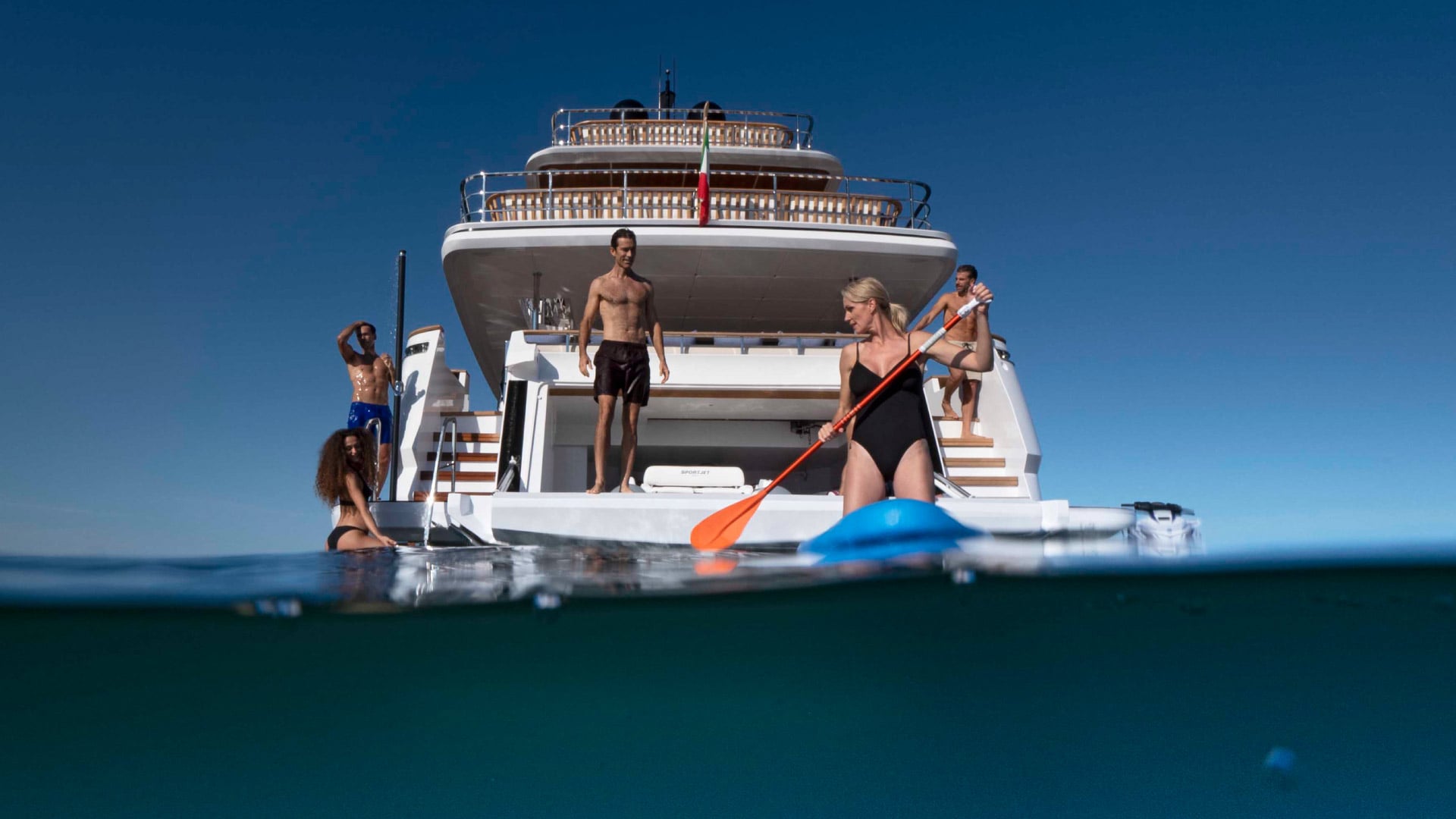Luxury Family Days at Sea