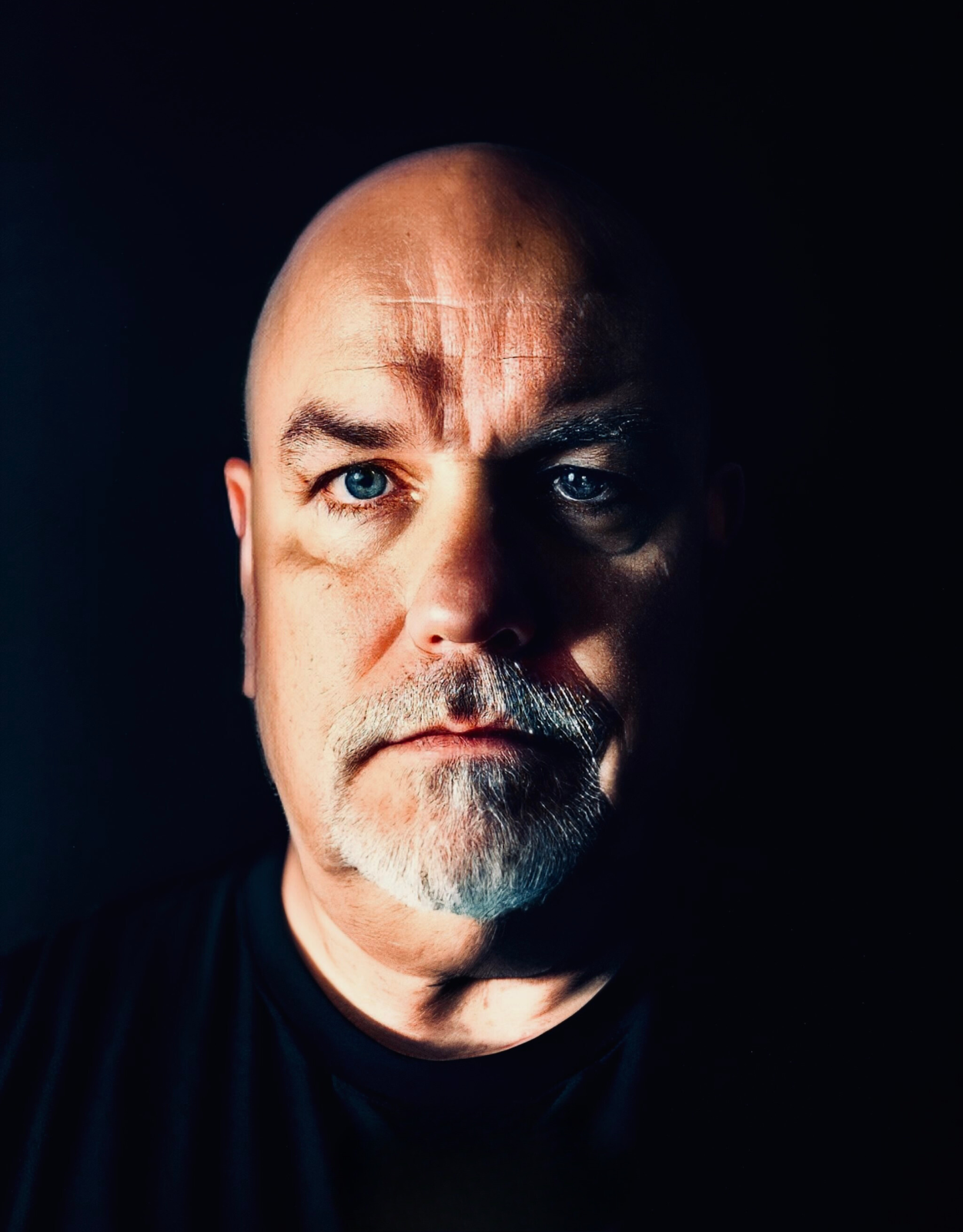 Jonathan Bouzanquet, Author