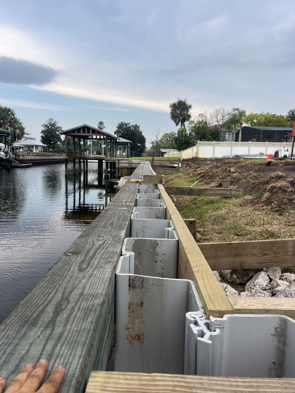 Bulkhead panel system