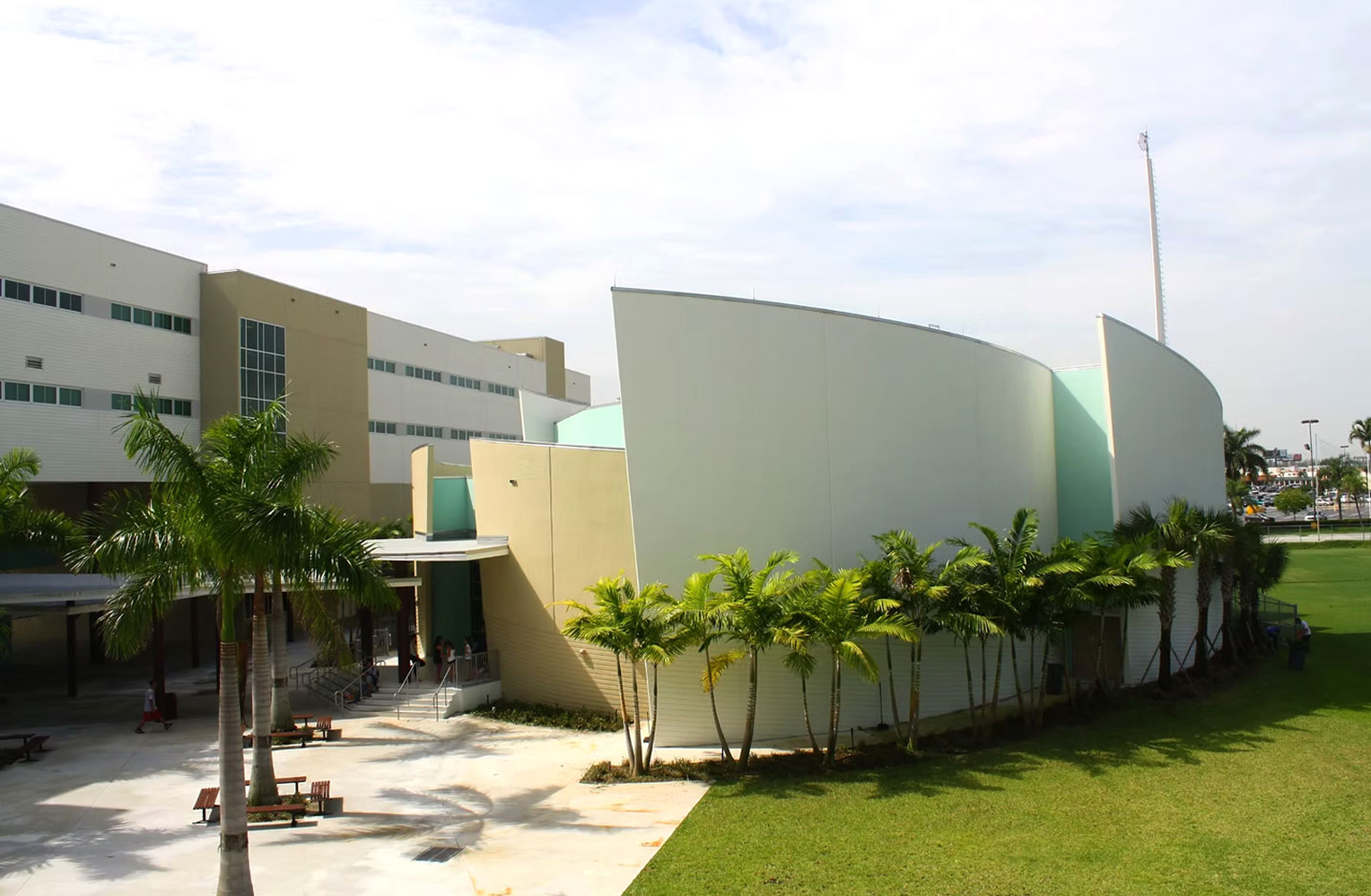 Westland Hialeah — image 3