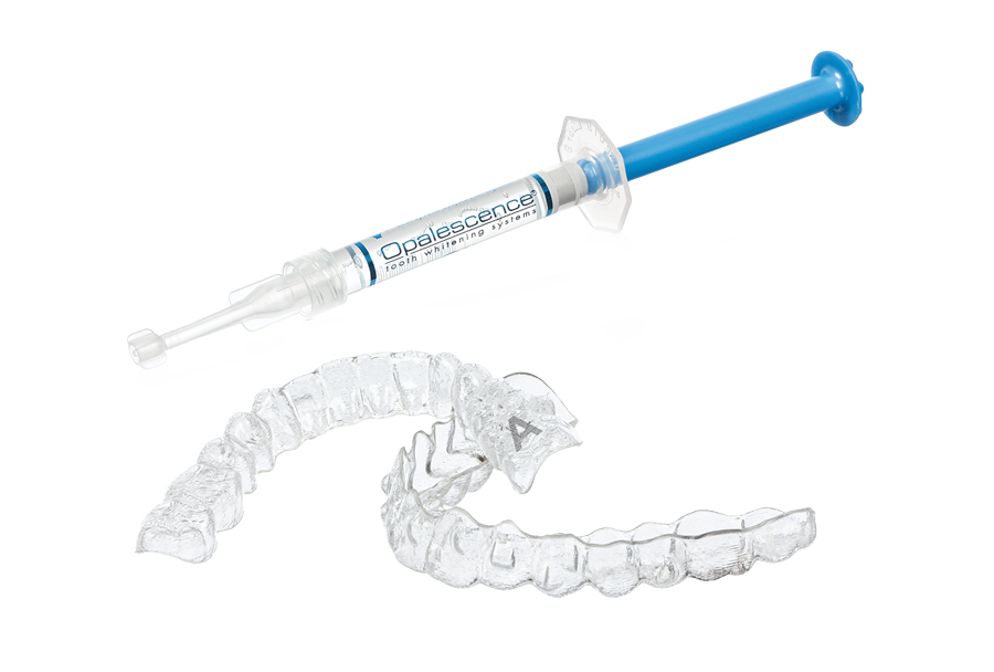 Opalescence 10% PF syringe with clear aligners