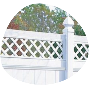 Privacy Vinyl Fence with Lattice