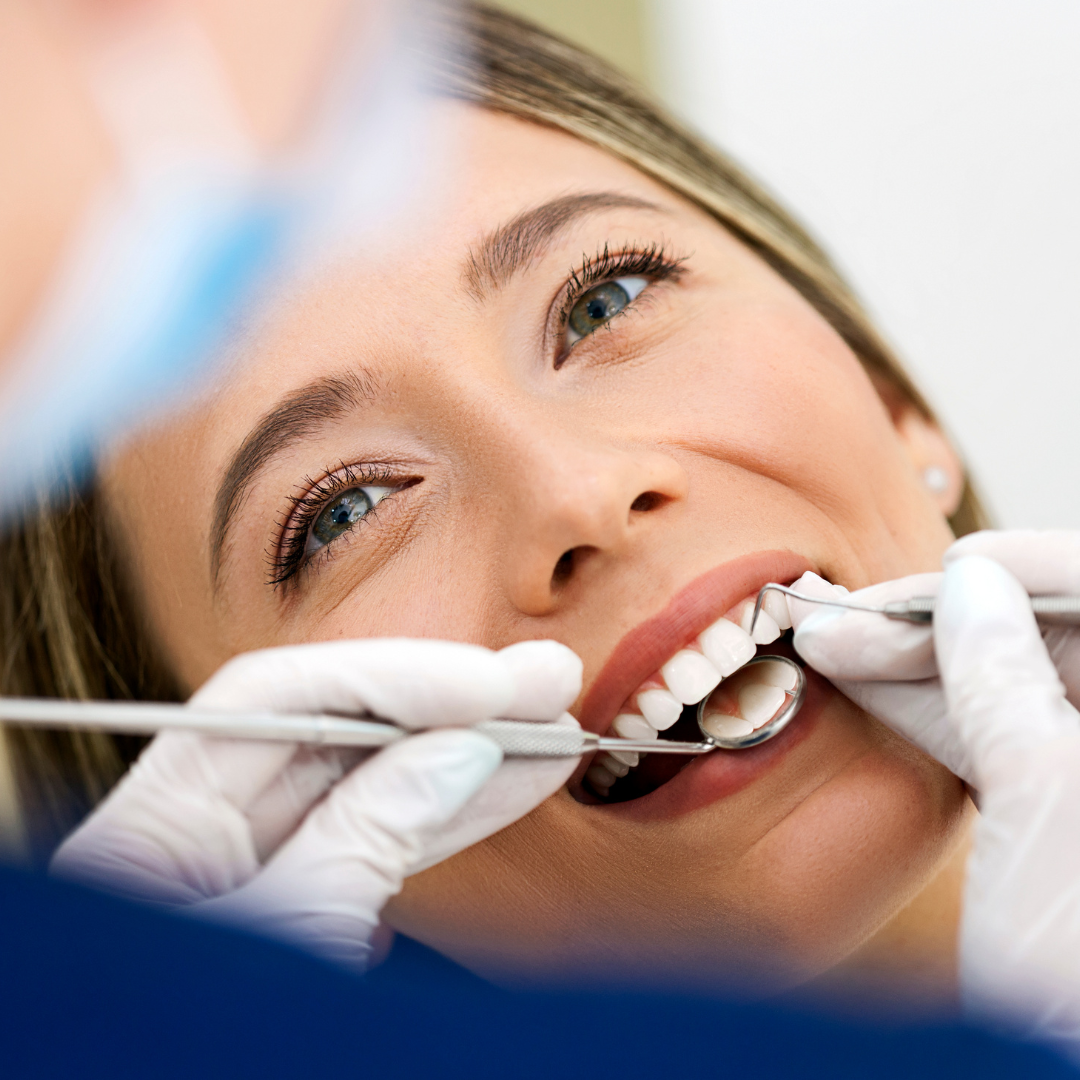 Emergency dental repair service